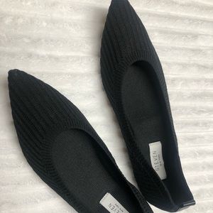 Steven New York by Steve Madden woven black flats.